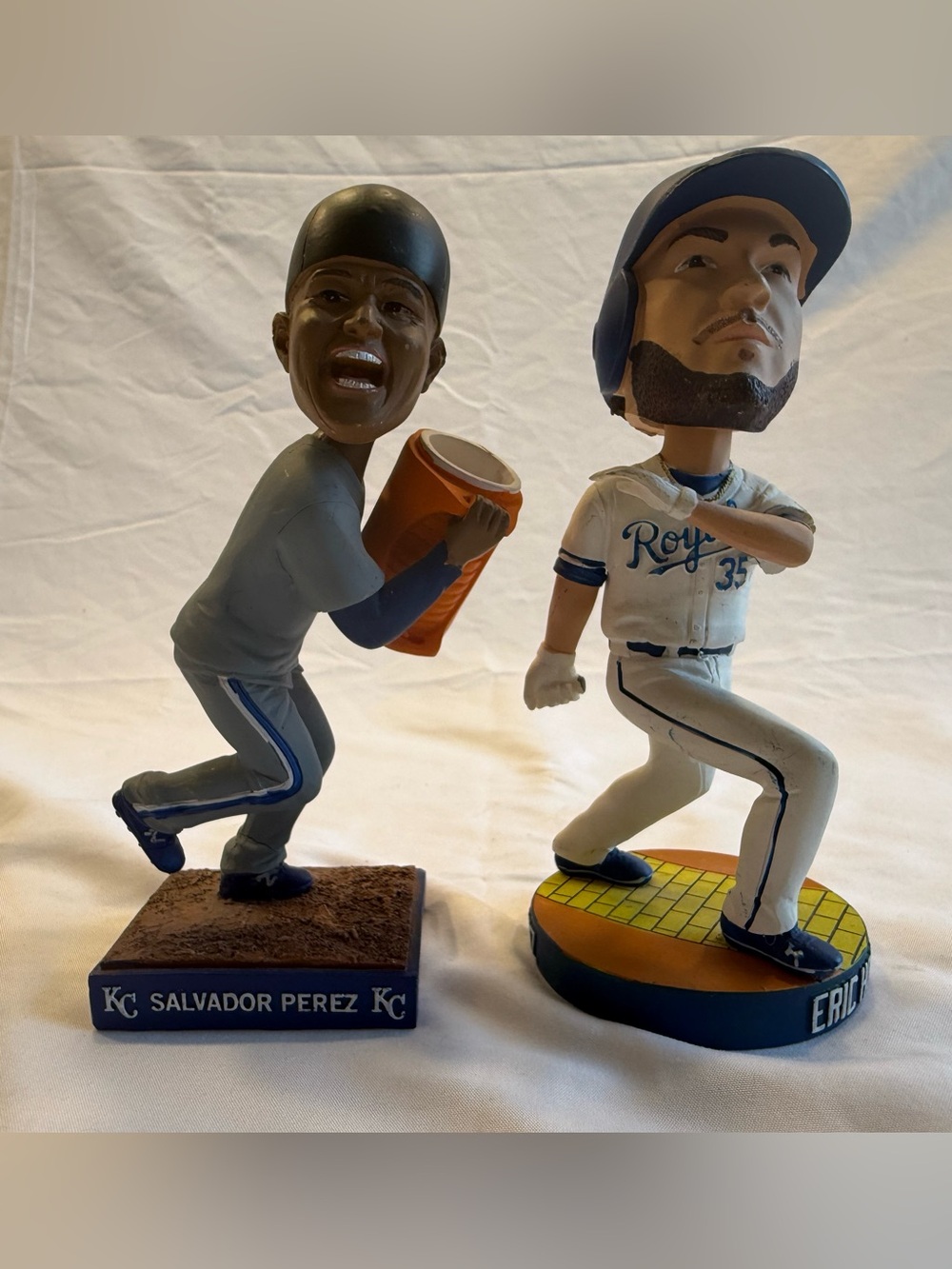 E. Hosmer Wizard Of Hoz ‘12 (no bat) & S. Perez Gatorade ‘16 KC  Bobble Heads